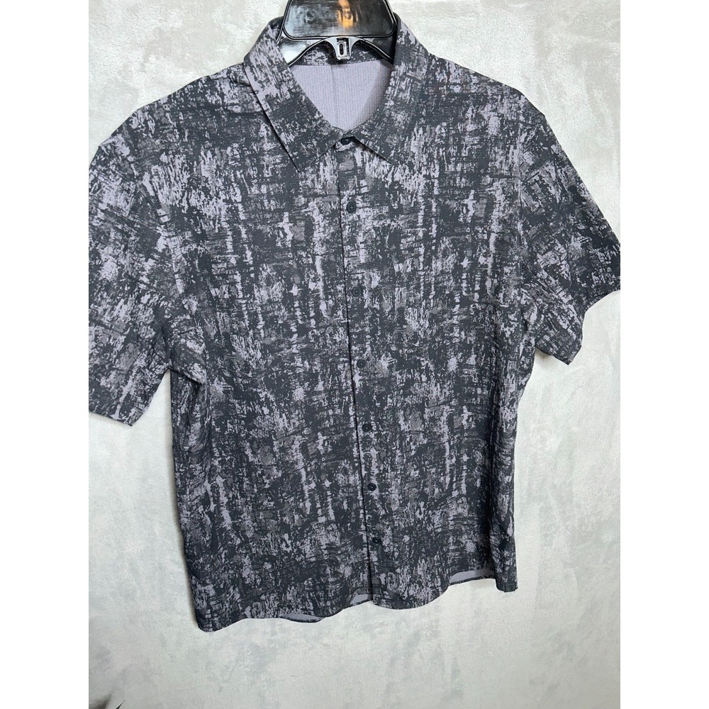 Lululemon Mens Airing Easy Short Sleeve Button Up Shirt Gray Size Large